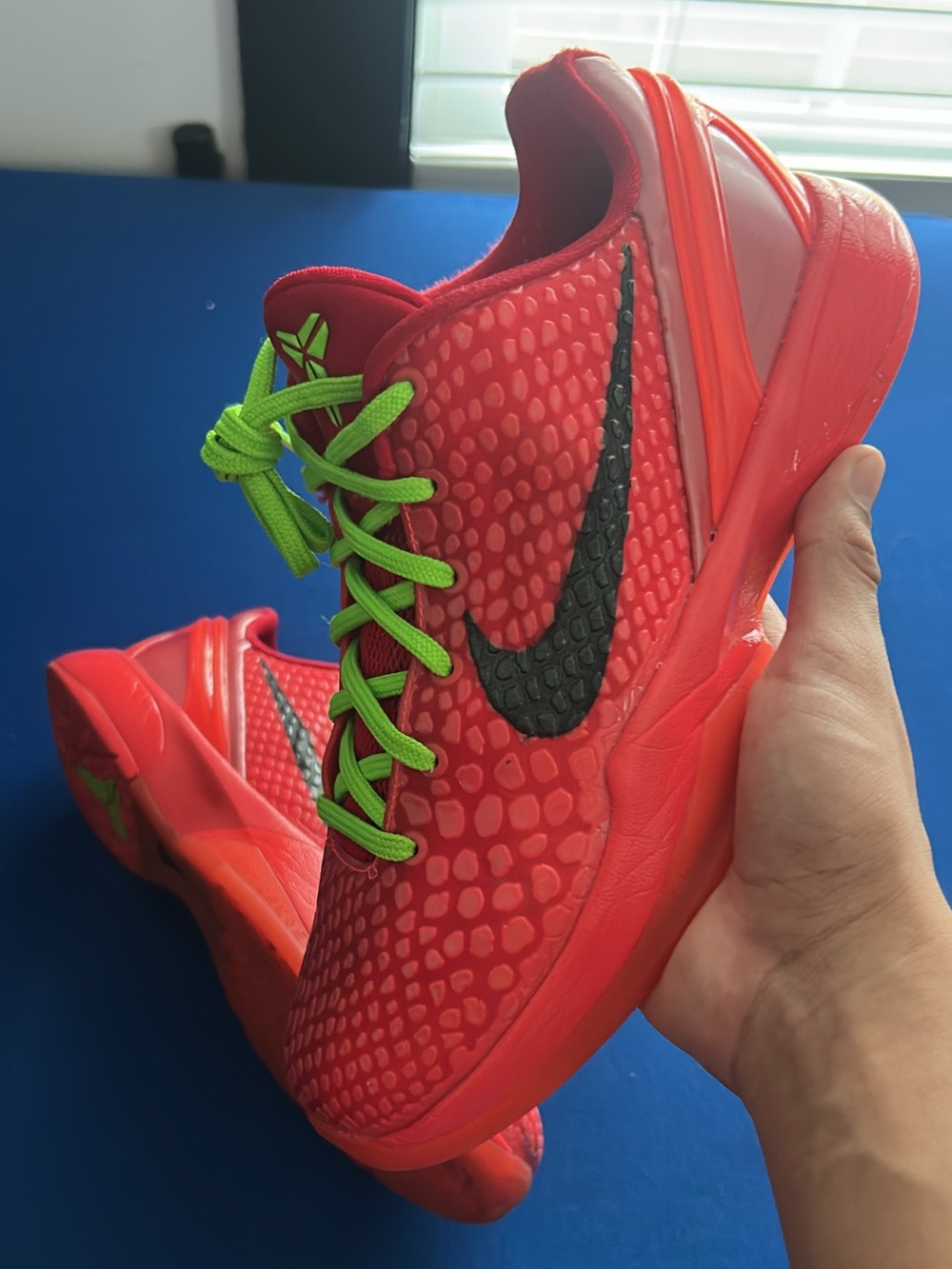 Nike Kobe 6 Protro "Reverse Grinch"

Size 6
Used no box
Clean
Ships next day!